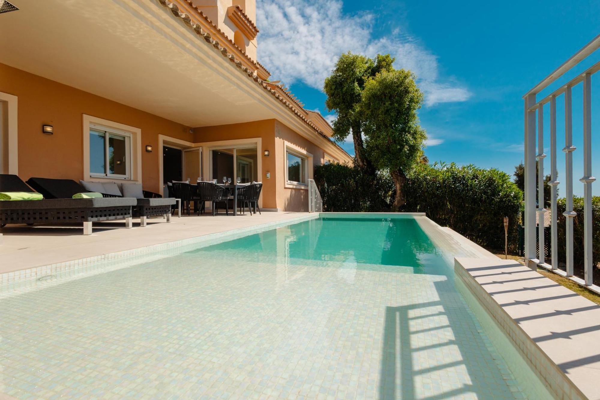 Apartmán Private Heatable Infinity Pool With Sea Views In La Mairena, Marbella Sitio de Calahonda Exteriér fotografie